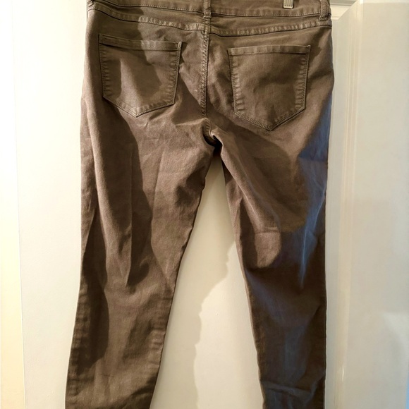 Brody Jeans lightweight capris - Picture 2 of 3